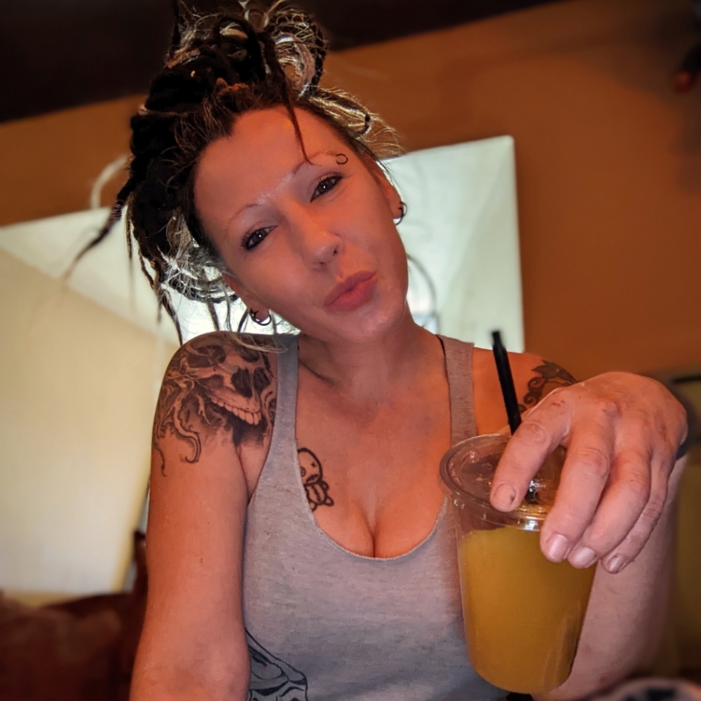 Meet your Posher, Amanda